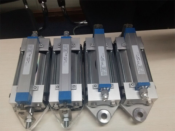 涂布機(jī)、凹印機(jī)的張力控制