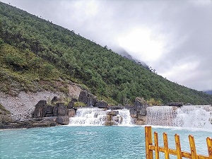 藍月谷.jpg 藍月谷.jpg