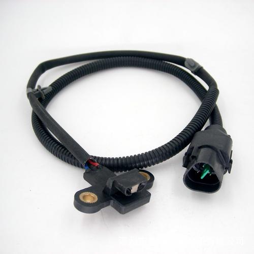 發動機凸輪軸轉速傳感器故障問題