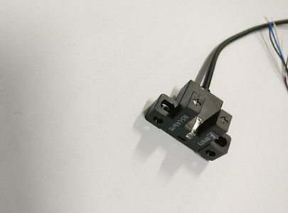 電渦流傳感器有什么缺點，與電渦流式傳感器有什么不同？