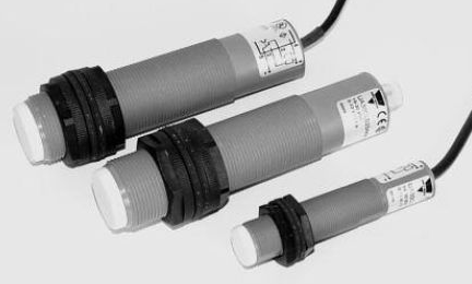 超聲波接近傳感器使用換能器接收信號